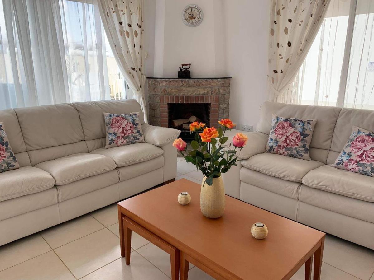 Peyia Palm Villa Paphos Ngoại thất bức ảnh