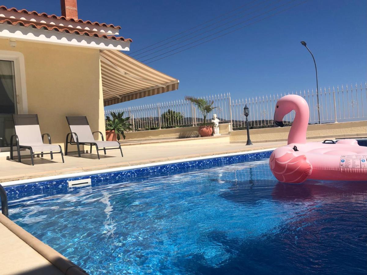 Peyia Palm Villa Paphos Ngoại thất bức ảnh